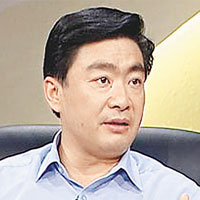 王榮（51歲）