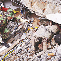 9月30日<br>蘇門答臘上月發生七點六級地震，造成嚴重損毀。	資料圖片