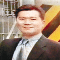 首腦傅建森