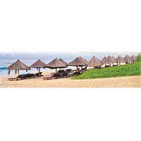 海南島賣點是陽光與海灘。	資料圖片