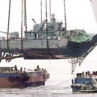 南韓傳媒指當局懷疑兩名北韓特工與天安艦沉沒有關。	資料圖片