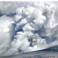 冰島火山灰再度影響歐洲航空交通。(資料圖片）
