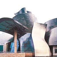 西班牙古根漢博物館（Guggenheim）