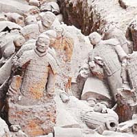 秦兵馬俑被譽為世界第八大奇迹。(資料圖片）