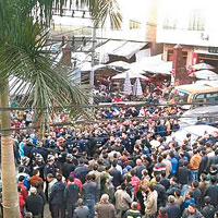 桂數千人堵路抗議私巴加價