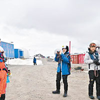 華百人團遊南極玩殘考察站