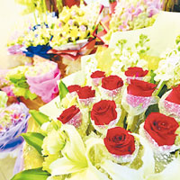 99支玫瑰今年要¥1500