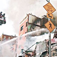 紐約住宅區漏氣體爆炸冧兩樓21死傷
