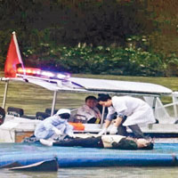 漓江翻排筏28人落水2死