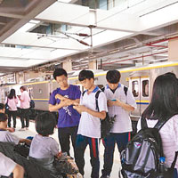 台鐵四日三事故 列車延誤阻3400客