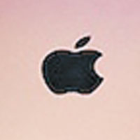 新MacBook Air標誌變黑