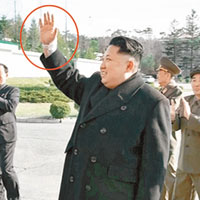 美防長訪南韓平壤射導彈贈興
