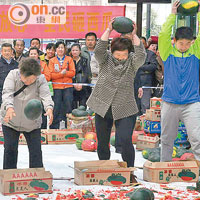 全民怒砸 黑心西瓜