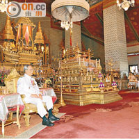泰王暫離院慶加冕65周年