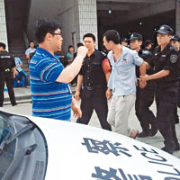 台資廠罷工警拘9人