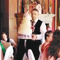 跌結婚蛋糕整蠱新娘