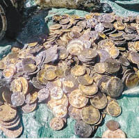 清潔碼頭檢868枚古金幣