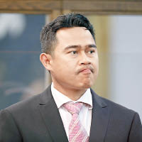 馬國駐紐外交官 認闖屋非禮