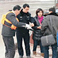 雲南最美警察  涉騙色詐財