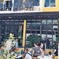 泰酒店職員疑偷華客錢