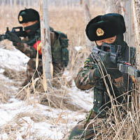 新疆武警　寒訓反恐