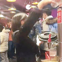 北京知名食店惡心 客人喝剩水倒回壺再煲