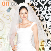  Ana R.再墮愛河，戀上美國男友David。