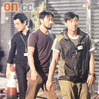 黎明動作場面由替身代勞，他則與小齊及劉浩龍等拍攝簡單戲份。