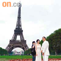 張栢文與未來老婆到歐洲多個城巿拍攝婚紗照，大晒恩愛。