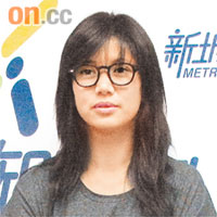 靚靚缺席唔玩