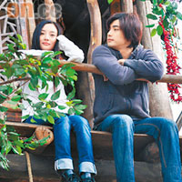 小美與李小璐在片中合作愉快。