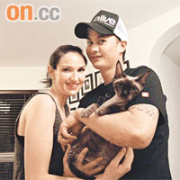  許懷欣夫婦對KingsLey寵愛有加。