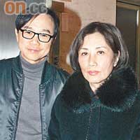  汪明荃與區瑞強昨晚到靈堂致祭。