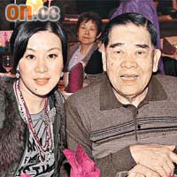 楊小娟及呂良偉父親亦有出席。