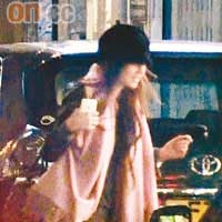 凌晨未歸<br>晚上Baby到九龍城一間寓所，逗留至凌晨仍未離開。