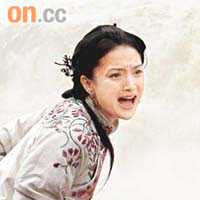 在片中飾演趙文卓妻子的周迅，不乏內心戲。