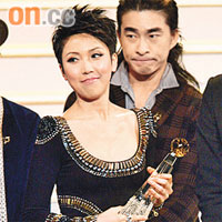  去年成績大躍進的鍾舒漫，奪「全年最佳進步獎」銀獎。