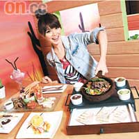 ★牛肉鐵板★<br>新西蘭牛扒連同四款醬料放在盒子上,賣相甚有心思。