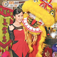 陳靜情迷泡菜仔合照要諗計