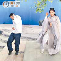 汪圓圓硬吊威吔難如廁