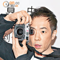 Paul擺老婆上枱