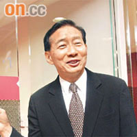 滙豐銀行執行董事王冬勝表示，實體分隔新措施推出後員工會有適應期。