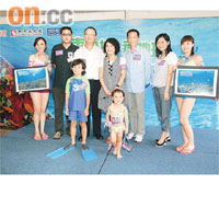 新地鍾秀蓮（右四）指出，今年暑假東港城將舉辦潛遊海洋節。