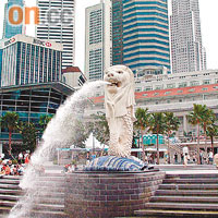 新加坡經濟連續四季下滑後，今年次季恢復增長。