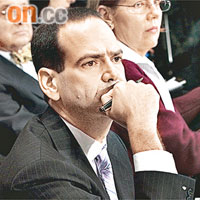 美國TARP特別督察長Neil Barofsky發表報告稱，83%銀行利用救巿基金增加借貸。【資料圖片】