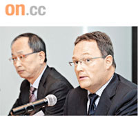郭博思（右）認為，金價將持續向好。