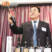 通天酒業主席王光遠指，集團的甜酒產量全國排第一。