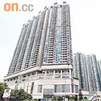 一號銀海相連單位以呎價逾1.3萬元易手。