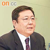 京信主席霍東齡認為，內地電訊商對網絡優化投資將會持續。