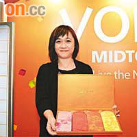 新地張卓秀敏稱，YOHO MIDTOWN提供區內罕有一房及四房單位。